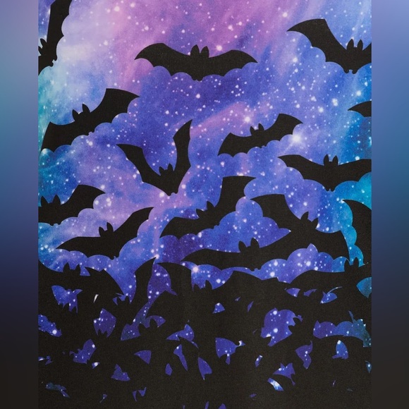 Blackmilk “BATS IN SPACE SWING TEE DRESS - LIMITED” Size Medium M NWT - Picture 9 of 16